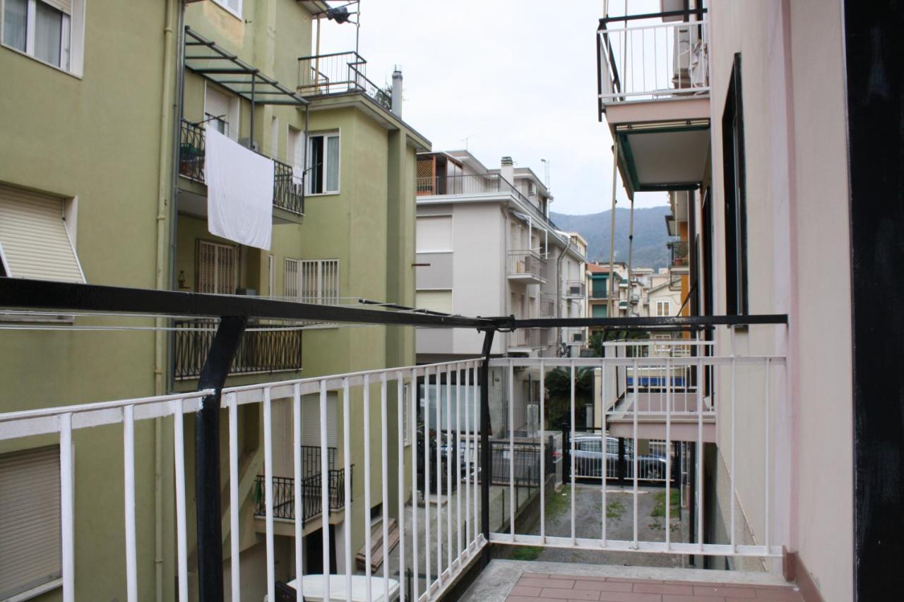 Apartament Casa Emma 400 Mt Dal Mare Spotorno Zewnętrze zdjęcie